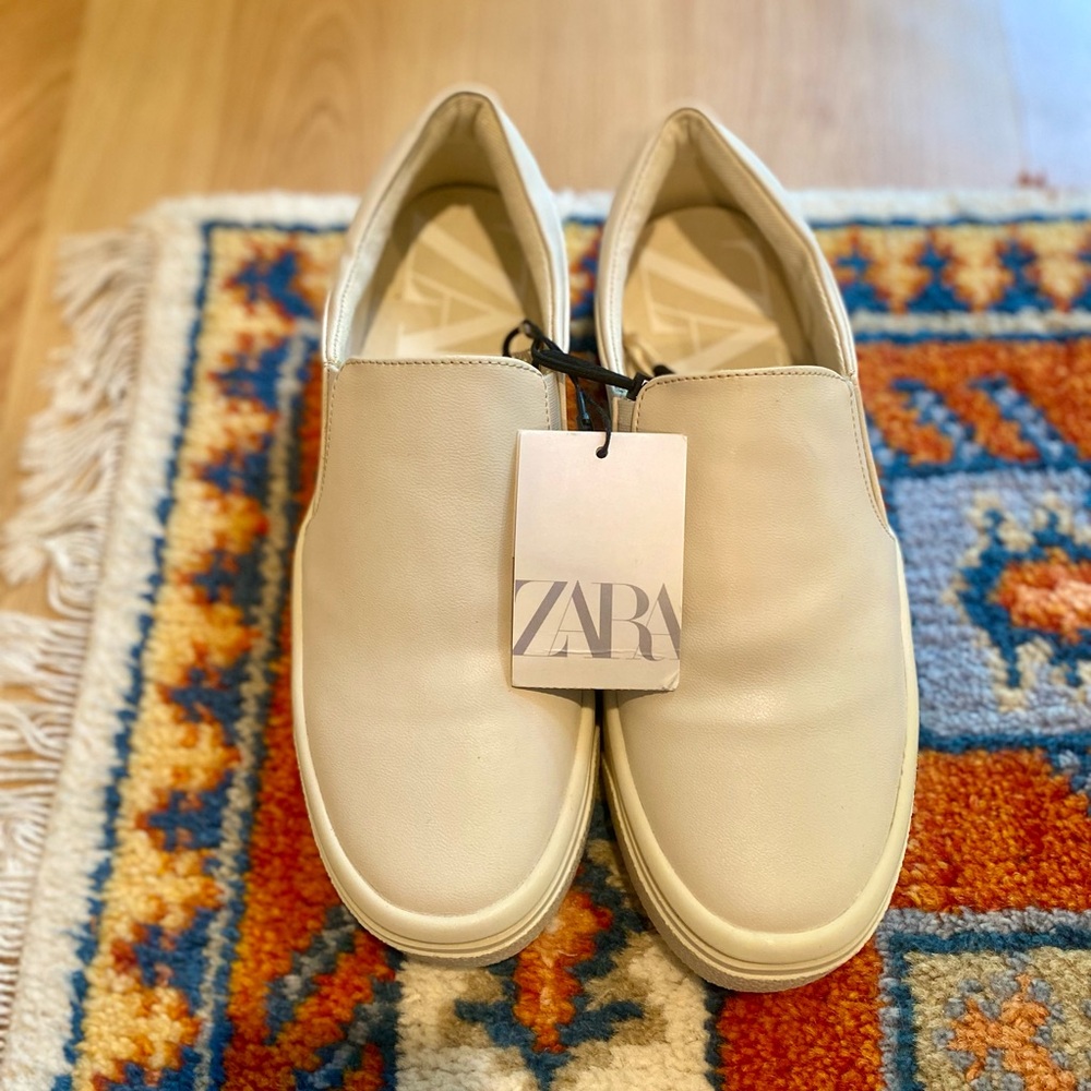 NWT Zara Minimalist Cream Slip-On Sneakers 36